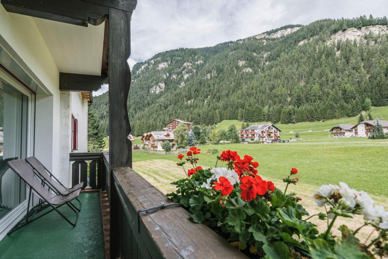 Chalet Pineta Relax Location Каназей Екстериор снимка