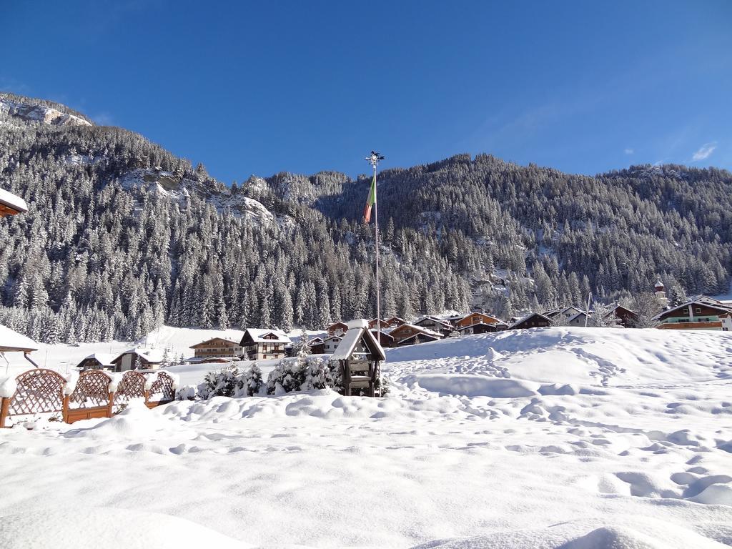 Chalet Pineta Relax Location Каназей Екстериор снимка