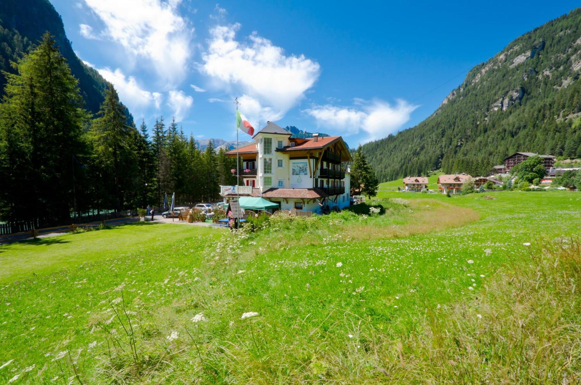 Chalet Pineta Relax Location Каназей Екстериор снимка